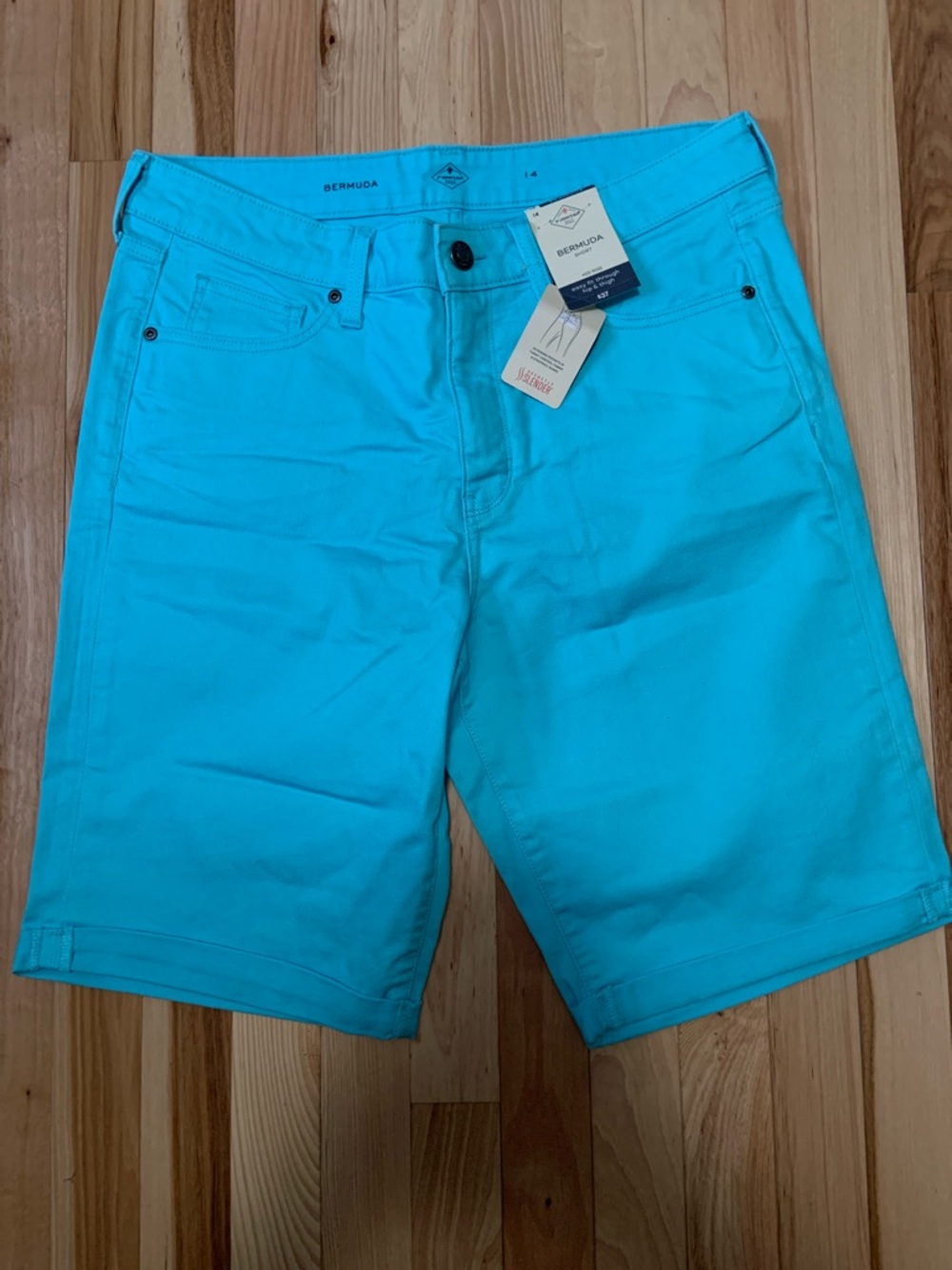 Light Blue Bermuda Shorts New size 14